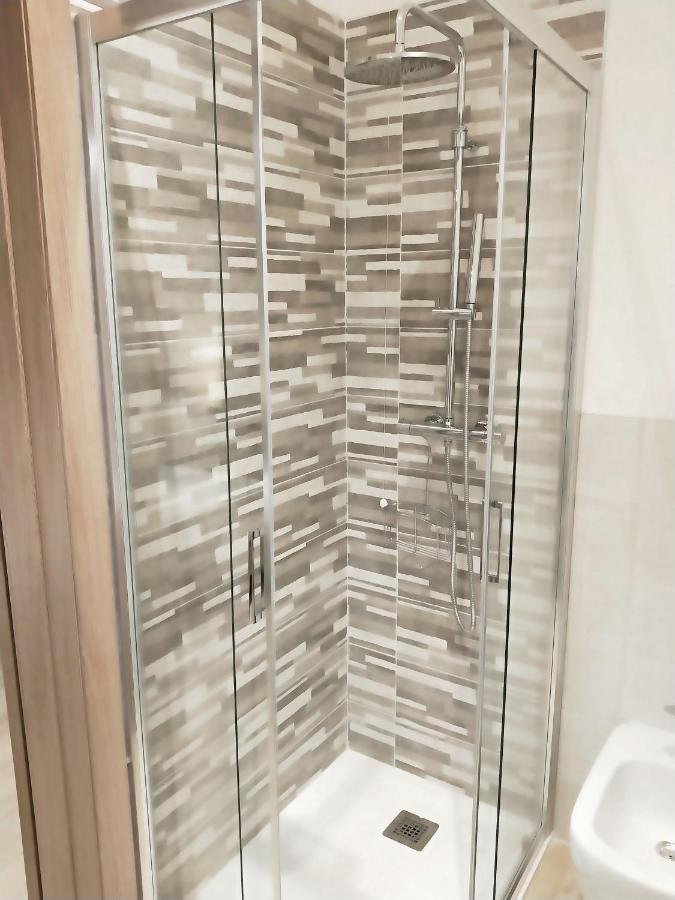 Via Poma Apartments&Rooms ヴェローナ エクステリア 写真